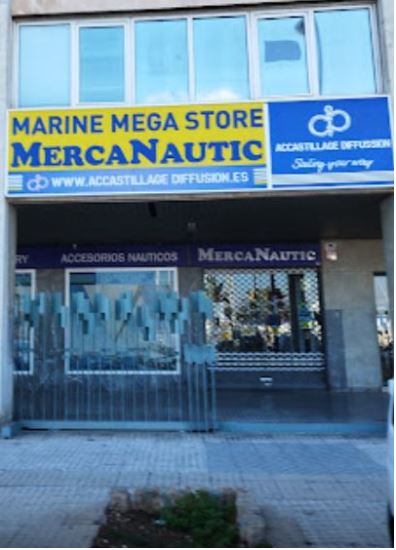 Tienda MercaNautica New en Palma de Mallorca